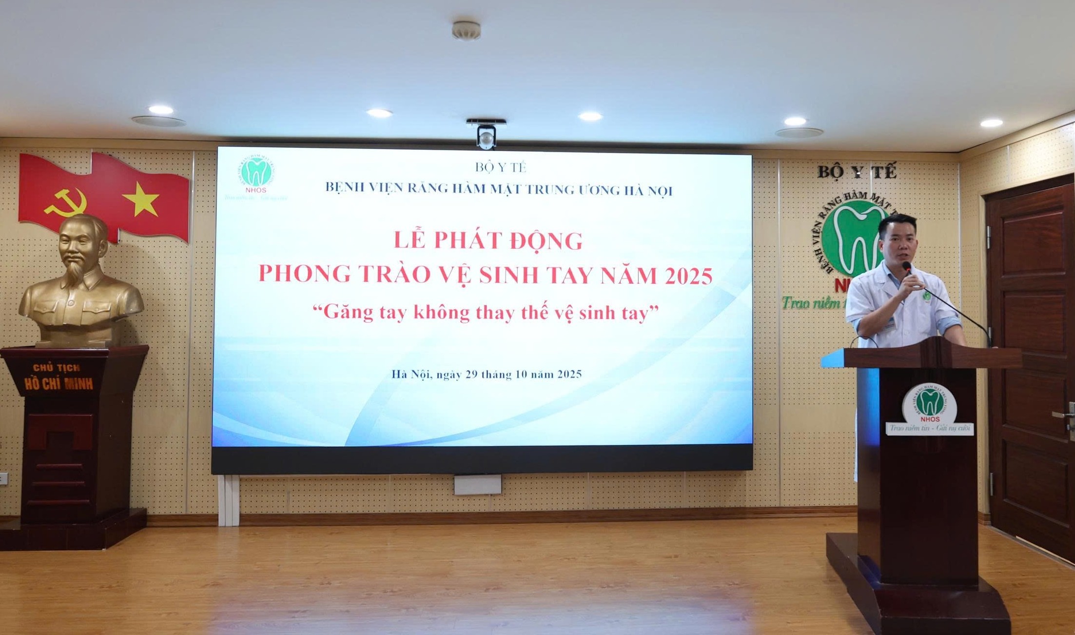 Đại diện khoa KSNK phát biểu tại buổi Lễ